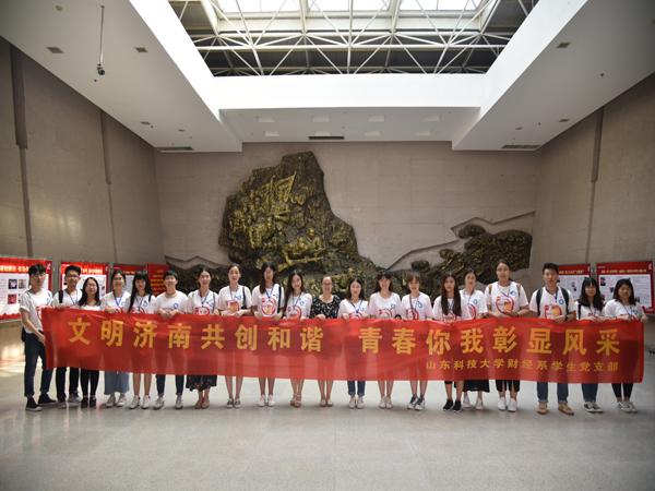 1505703281443313.jpg 20170917党员服务日 (9).jpg