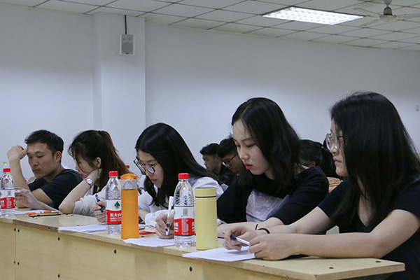 1525921052171653.jpg 我的中国赞02.jpg